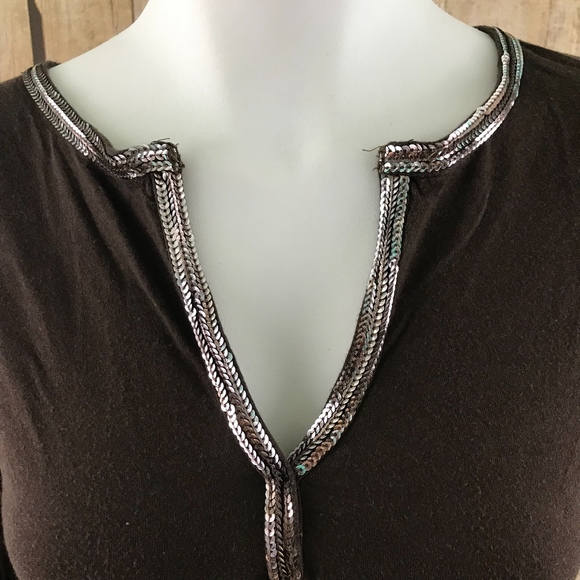 American Eagle Brown V-Neck Sequin Detail … - Picture 3 of 4